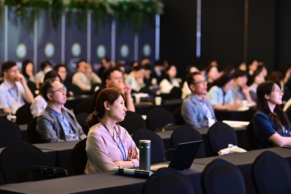 학술대회 이미지