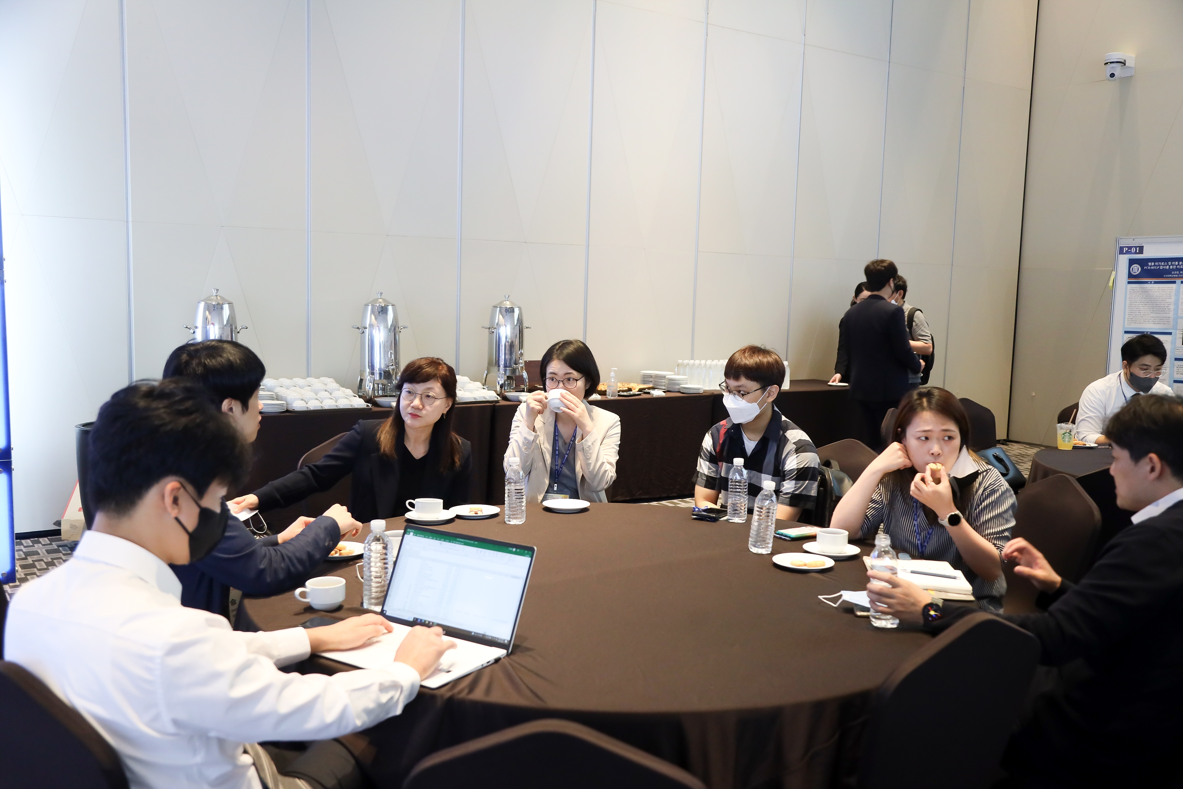 학술대회 이미지